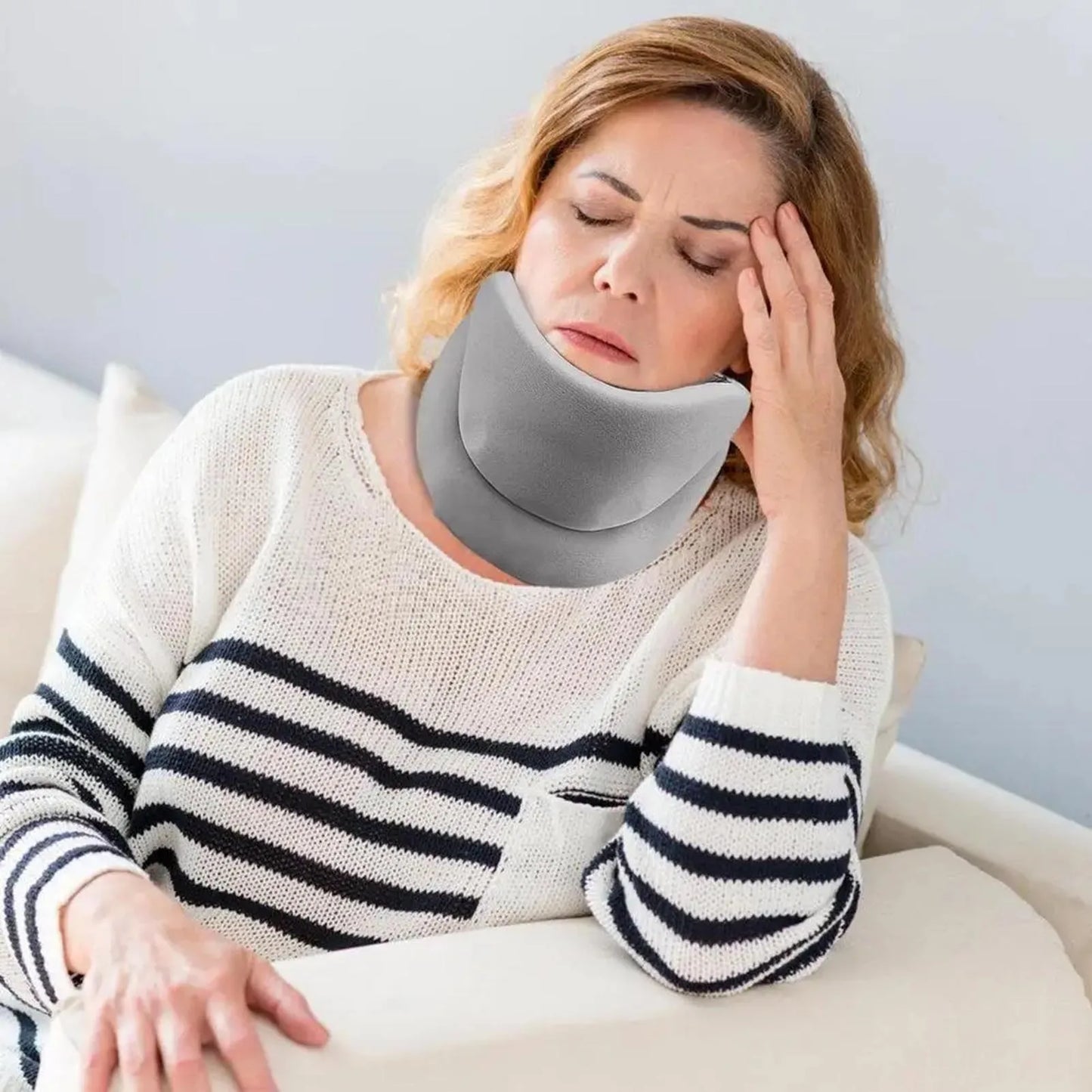 360 Degree Cervical Collar Neck Brace Wraps Stabilizes Vertebrae Collar for After Injury Neck Collar Sleeping Relief Neck Pa