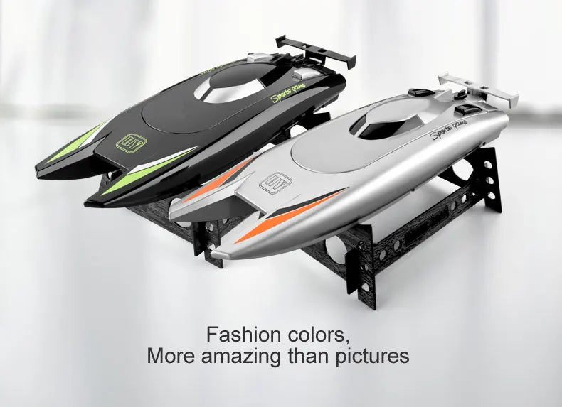 2.4G RC High Speed Racing Boat Waterproof Double Motor Remote Control Professional Speedboat 805 Gifts Toys for boys